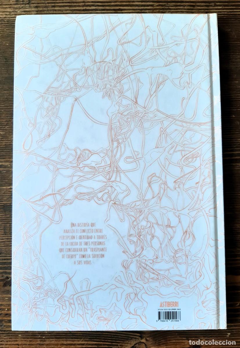 C&oacute;mics: I.D. - EMMA R&Iacute;OS (ASTIBERRI) - Foto 2