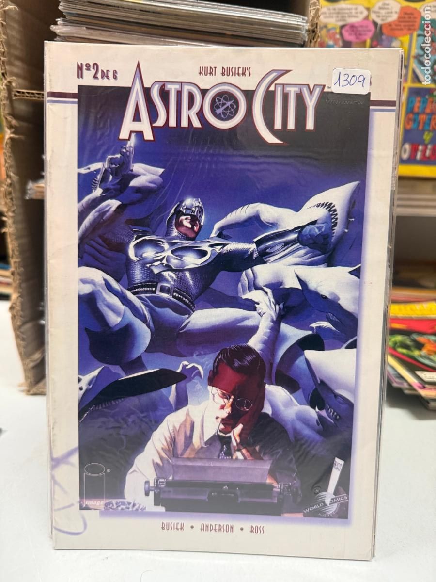 C&oacute;mics: ASTRO CITY NUMERO 2 BUEN ESTADO - Foto 1