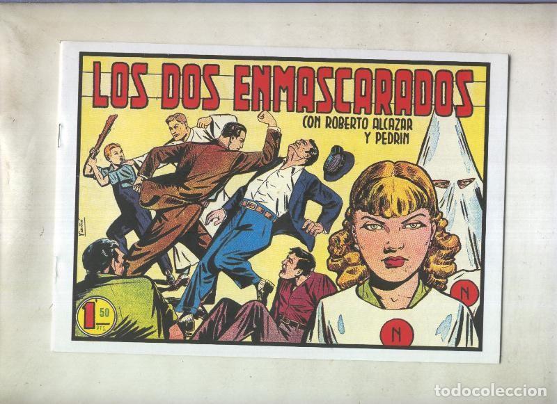 Comics: Roberto Alcazar y Pedrin facsimil numero 0246: Los dos enmascarados - Varios