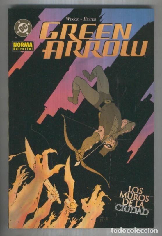 C&oacute;mics: GREEN ARROW: LOS MUROS DE LA CIUDAD (TPB NORMA 2004) - Judd Winick - Foto 1