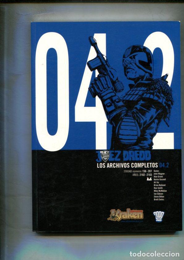 C&oacute;mics: El Juez Dredd los archivos completos volumen 04.2 - varios - Foto 1