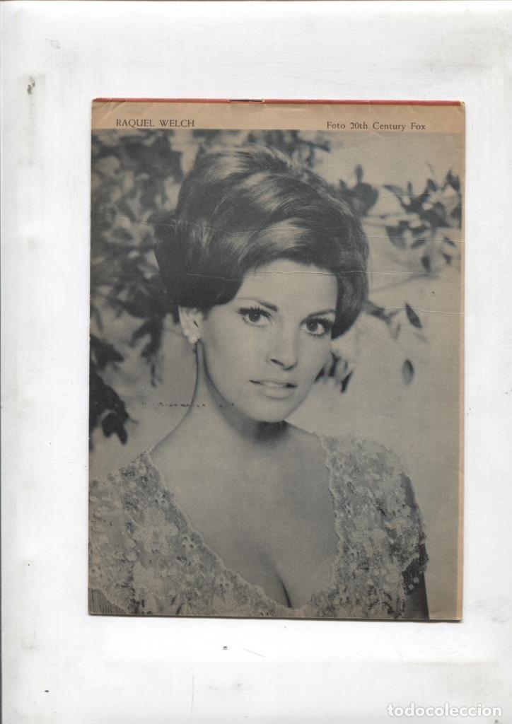 C&oacute;mics: Mary Noticias numero 212: trasera foto de Raquel Welch - Roy Mark-Carmen barbara