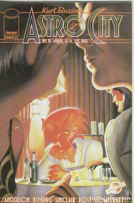 C&oacute;mics: Astro City volumen 2 numero 13: Bajo los focos - Kurt Busieks