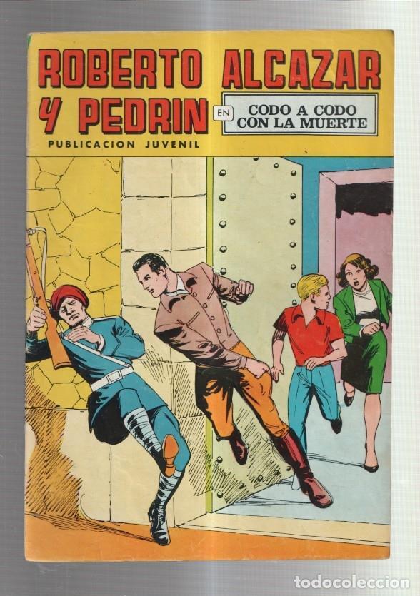 C&oacute;mics: Roberto Alcazar y Pedrin color, numero 114: Codo a codo con la muerte - Va&ntilde;o - Foto 1