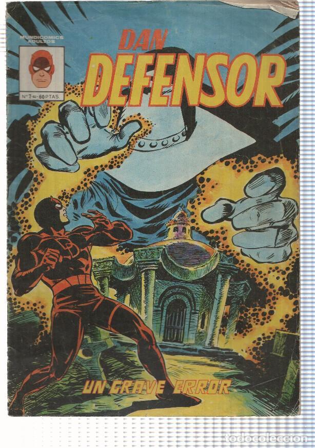 C&oacute;mics: Mundicomic: Dan Defensor numero 7 - varios - Foto 1