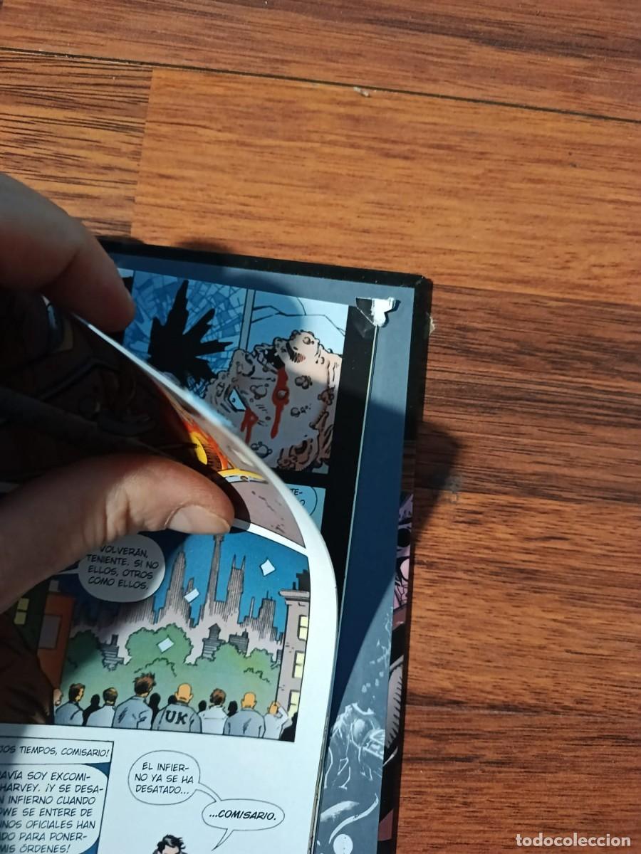 C&oacute;mics: BATMAN, LA LEYENDA. CONTAGIO. 3 TOMOS. COMPLETA. ECC SALVAT - Foto 5