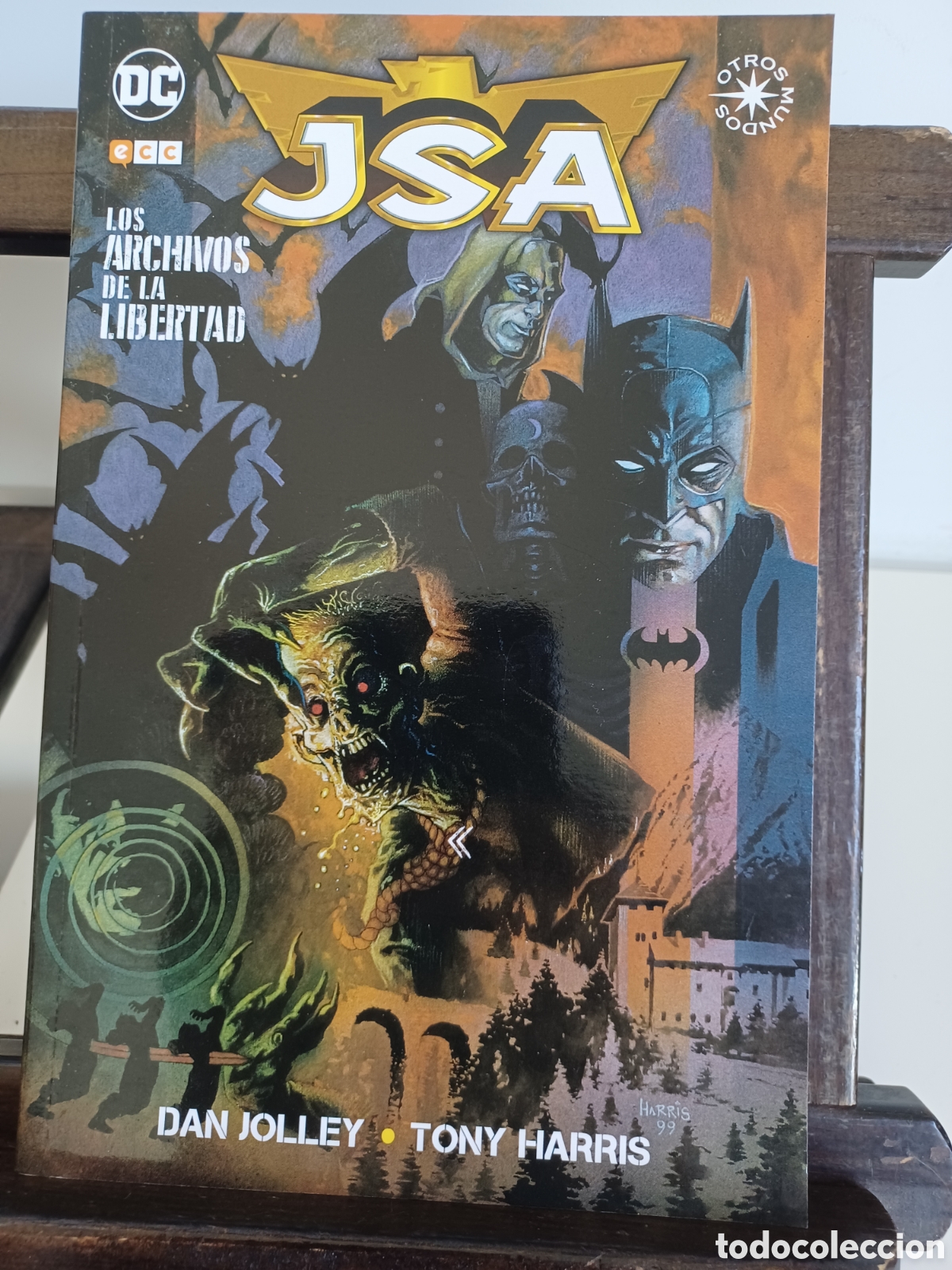 C&oacute;mics: JSA. Los archivos de la libertad/ Jolley & Harris/ DC ECC, 2017/ A ESTRENAR - Foto 1