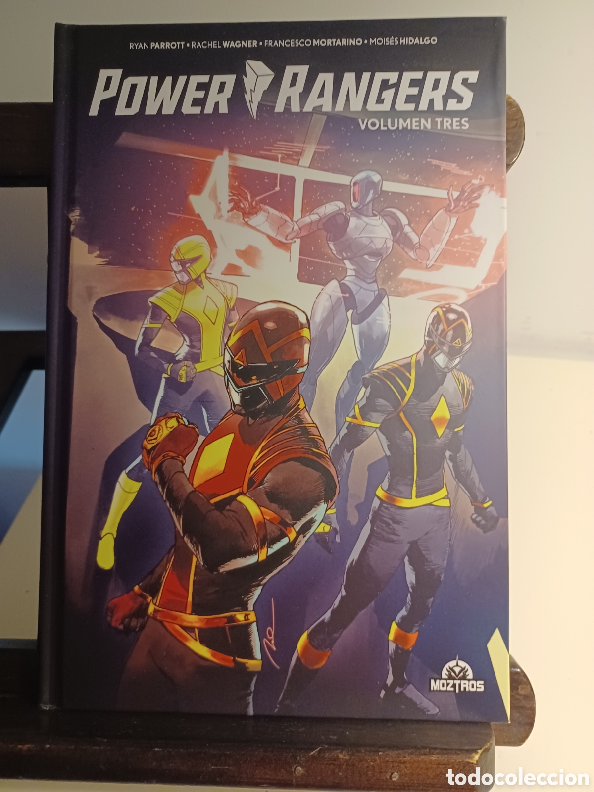 C&oacute;mics: Poeer Rangers Volumen Tres/ VVAA/ Moztros, 2024/ NUEVO A ESTRENAR