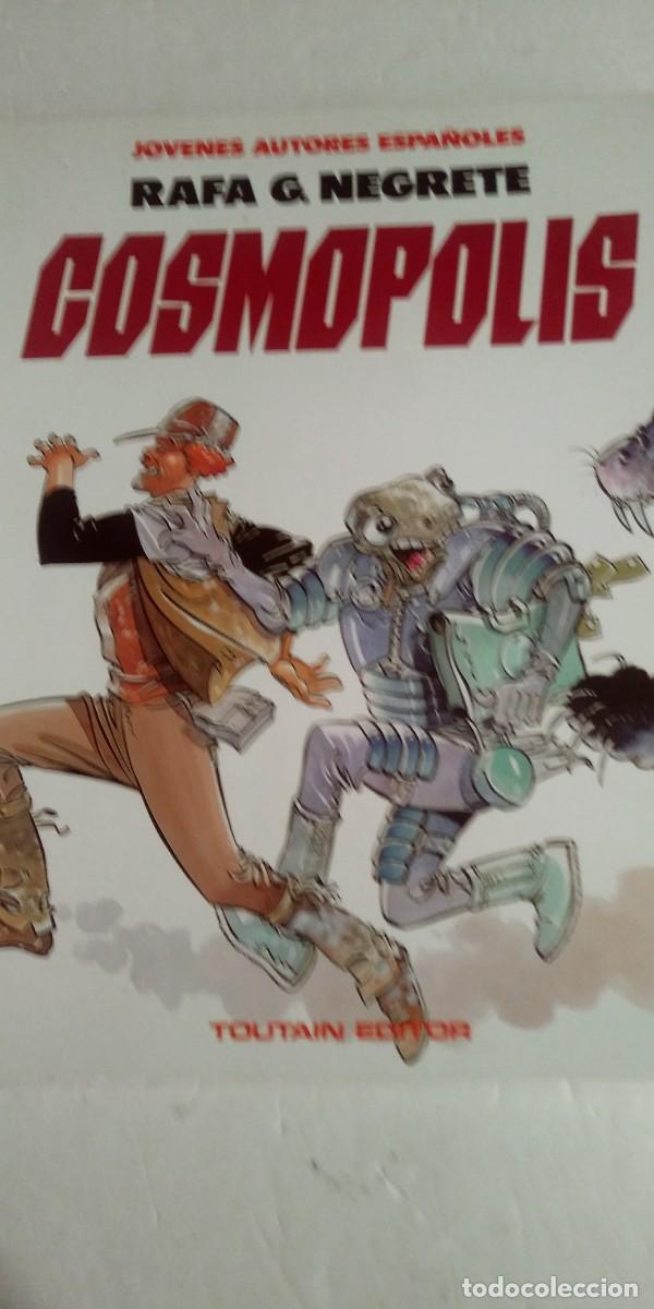 C&oacute;mics: Cosmopolis Rafa G. Negrete