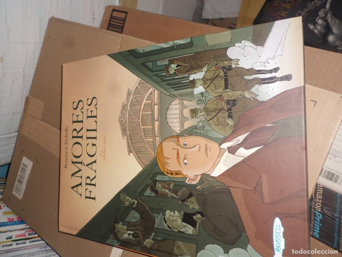 C&oacute;mics: AMORES FR&Aacute;GILES ROSSELL