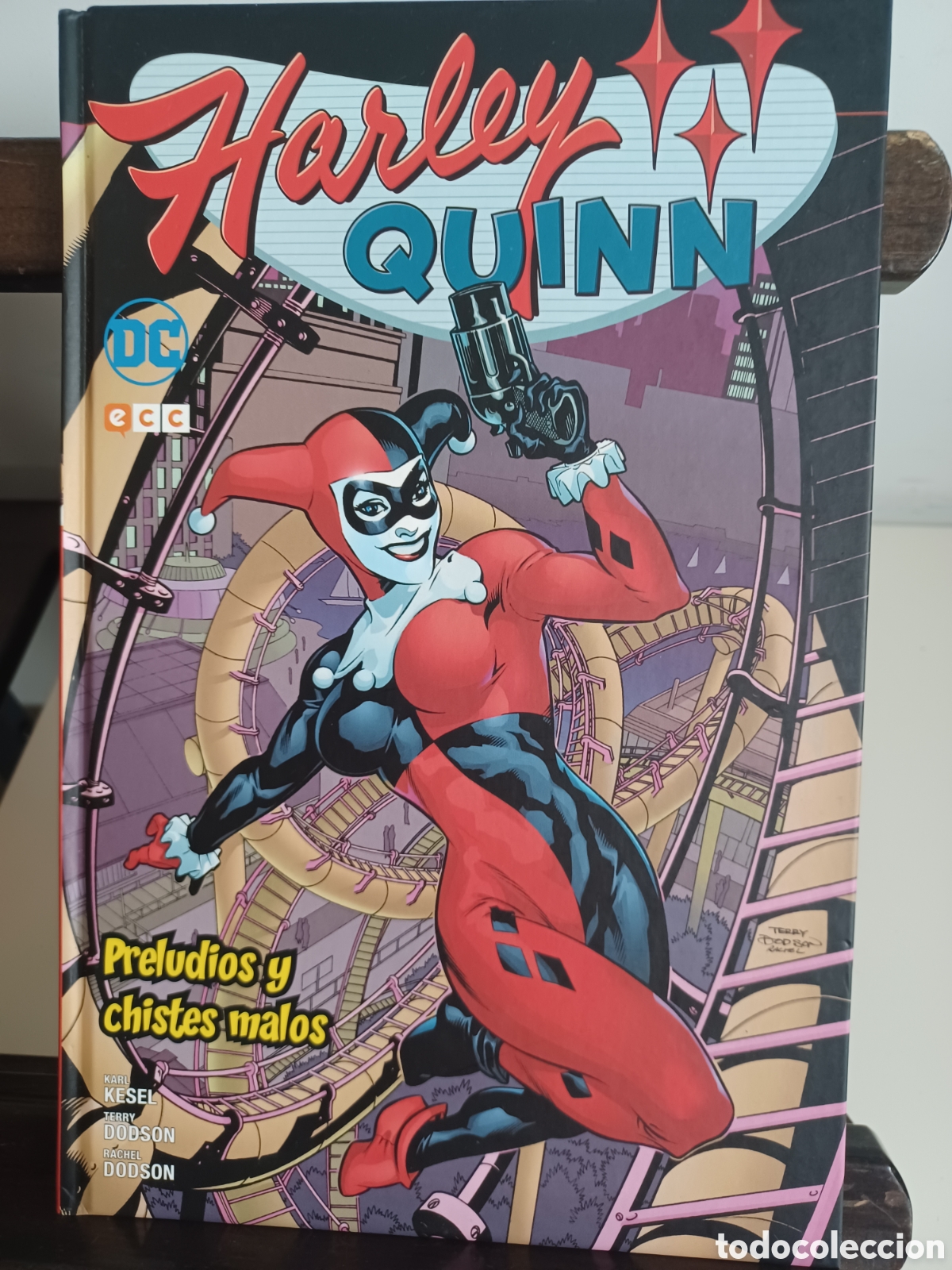 C&oacute;mics: Harley Quinn: Preludios y chistes malos/ DC ECC/ NUEVO A ESTRENAR