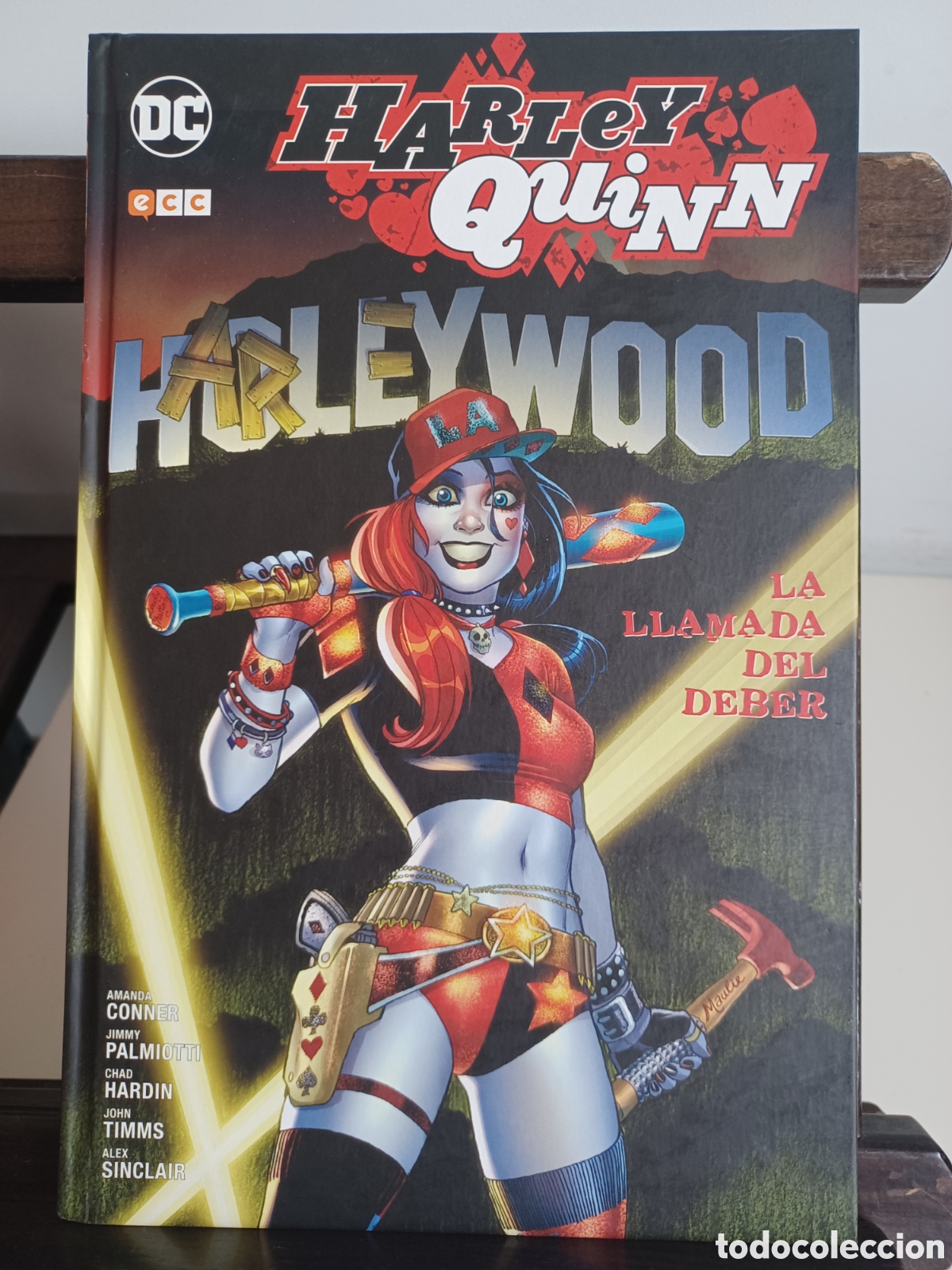 C&oacute;mics: Harley Quinn. La llamada del deber/ DC ECC/ NUEVO A ESTRENAR - Foto 1