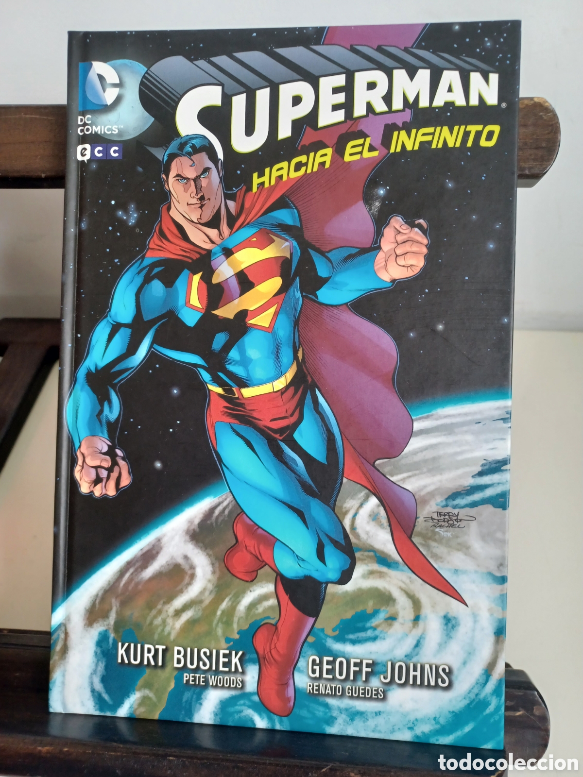 C&oacute;mics: Superman. Hacia el infinito/Busiek & Johns/ DC ECC/ NUEVO A ESTRENAR