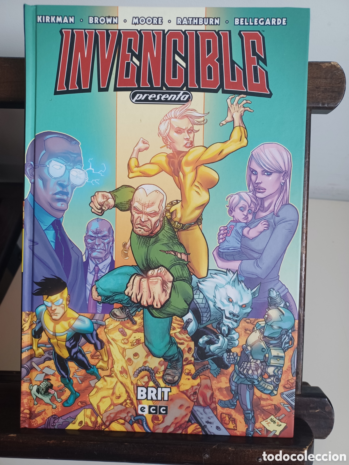 C&oacute;mics: Invencible presenta Brit/ Kirkman/ ECC/ NUEVO A ESTRENAR