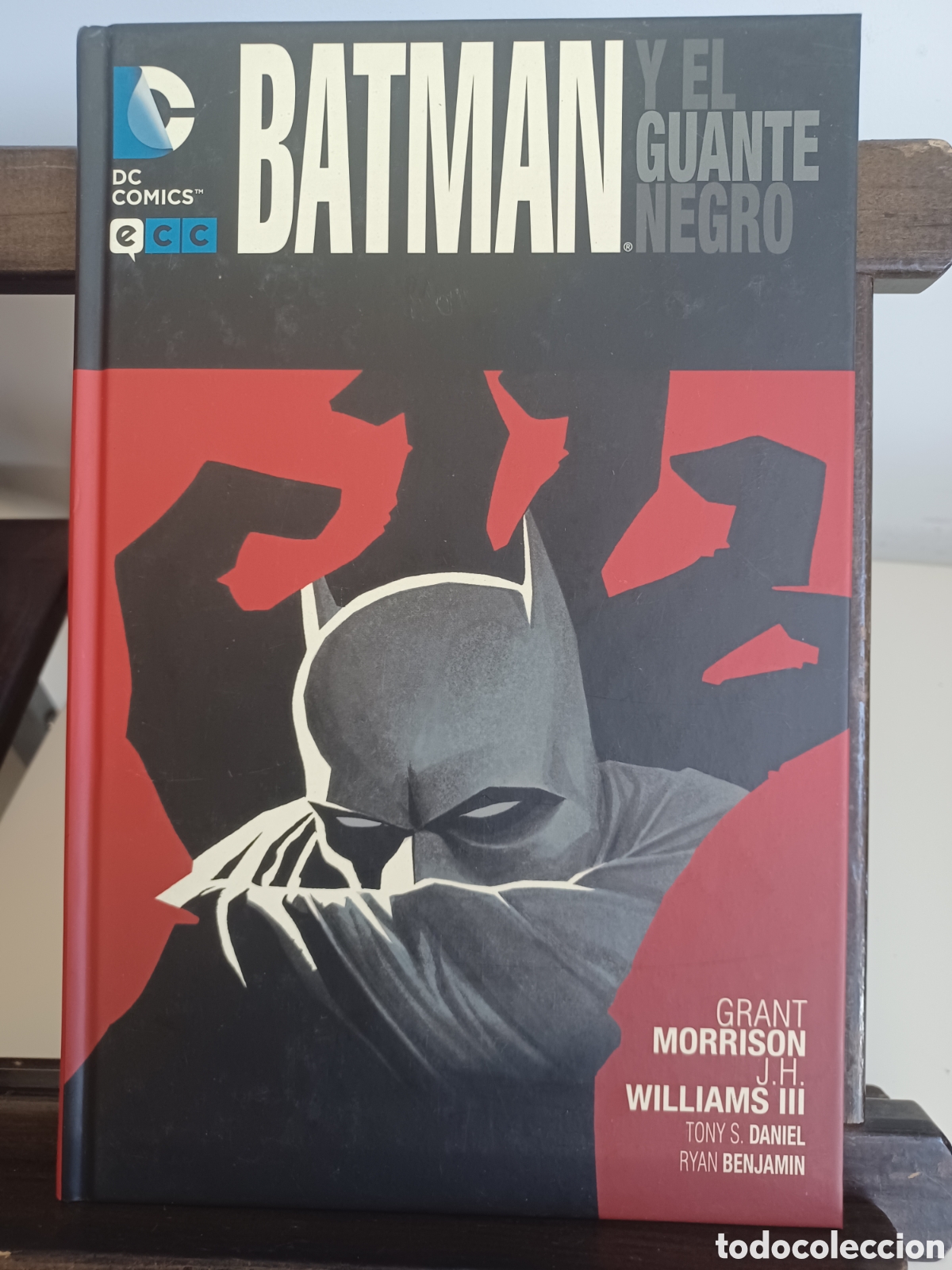 C&oacute;mics: Batman y el guante negro/ DC ECC/ Descatalogado/ NUEVO A ESTRENAR