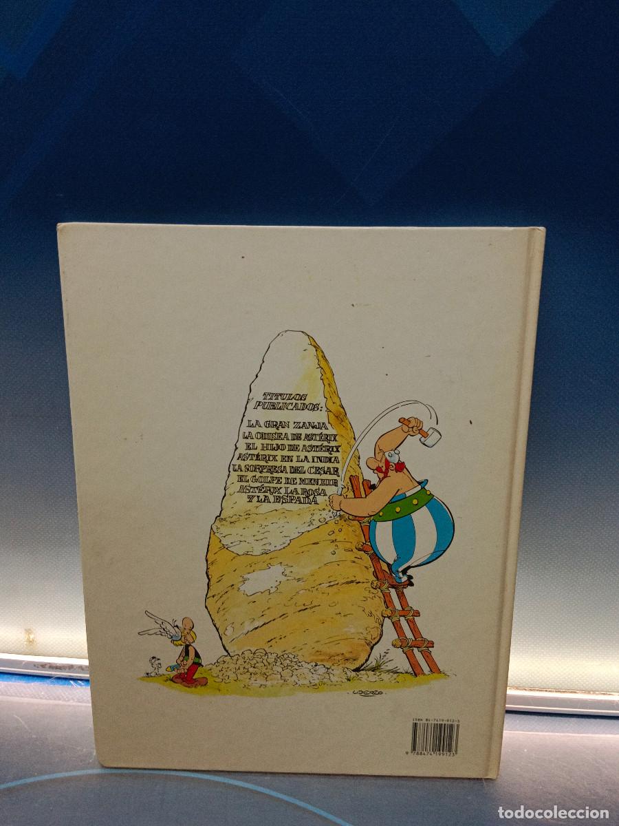 C&oacute;mics: Ast&eacute;rix la rosa y la espada, tapa dura - Foto 7