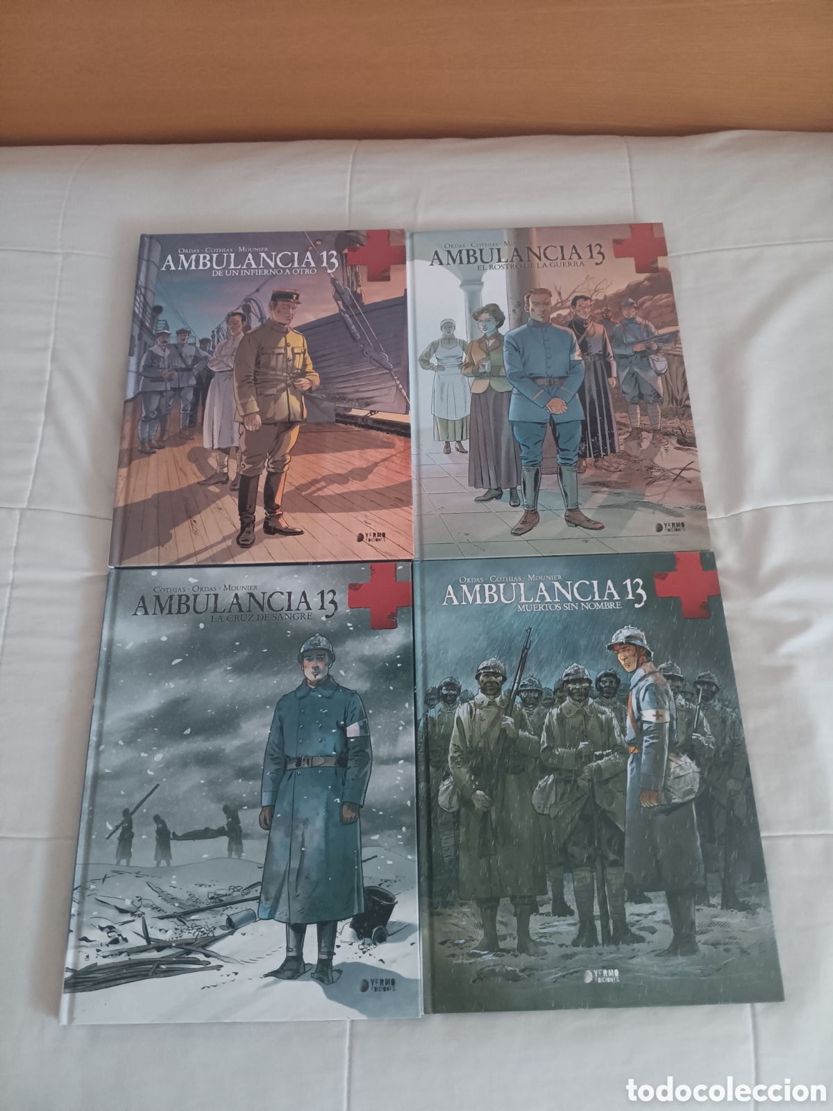 C&oacute;mics: Ambulancia 13. Novela gr&aacute;fica. Colecci&oacute;n completa
