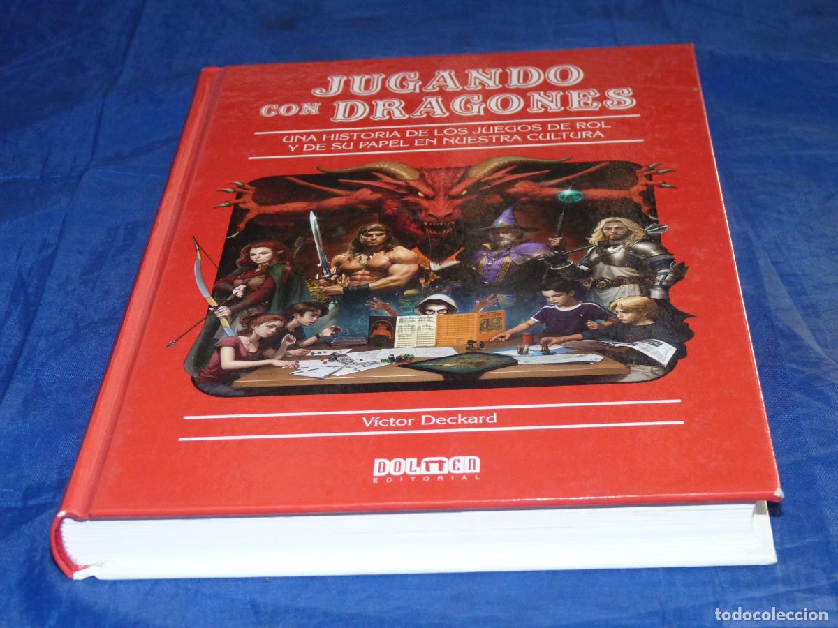 C&oacute;mics: JUGANDO CON DRAGONES: Una historia de los juegos de rol y de su papel en nuestra cultura OREFSLL