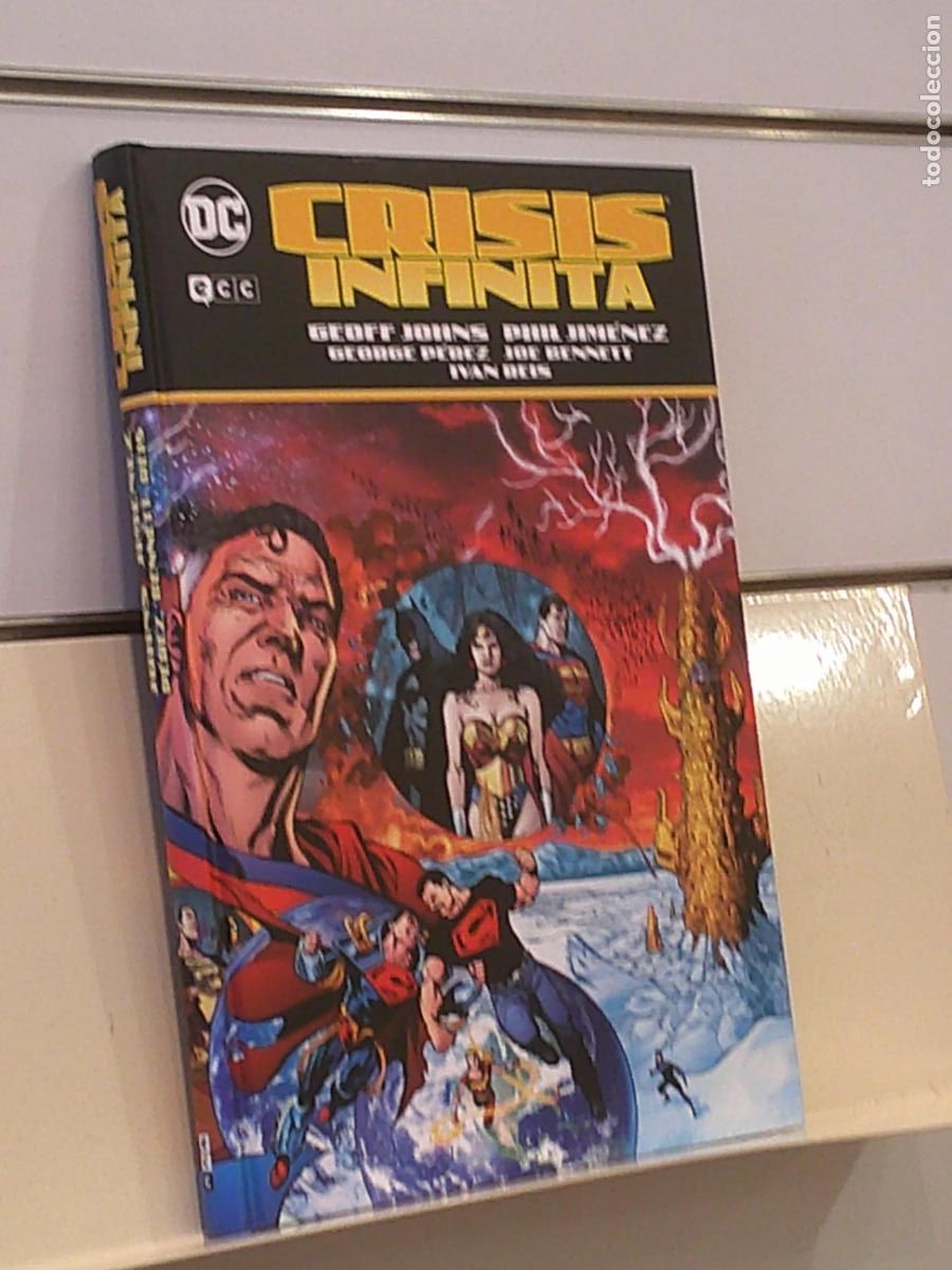 C&oacute;mics: CRISIS INFINITA GEOFF JOHNS TOMO TAPA DURA DC - ECC