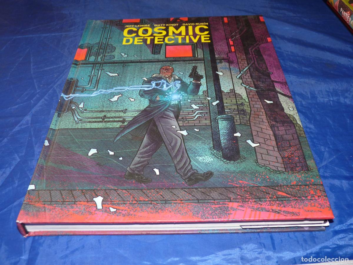 C&oacute;mics: Cosmic Detective Astiberri OREFSLL