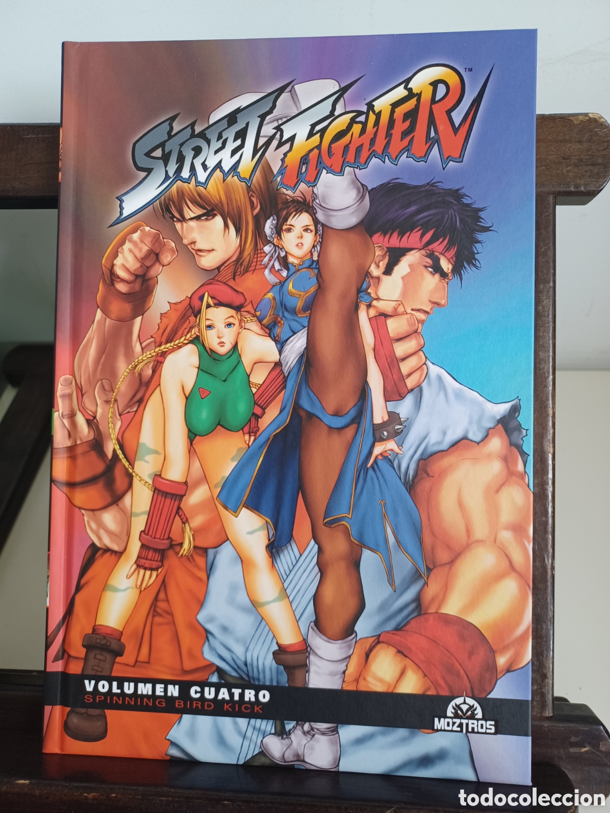C&oacute;mics: Street Fighter. Volumen 4. Spinning Bird Kick/ Moztros/ NUEVO A ESTRENAR