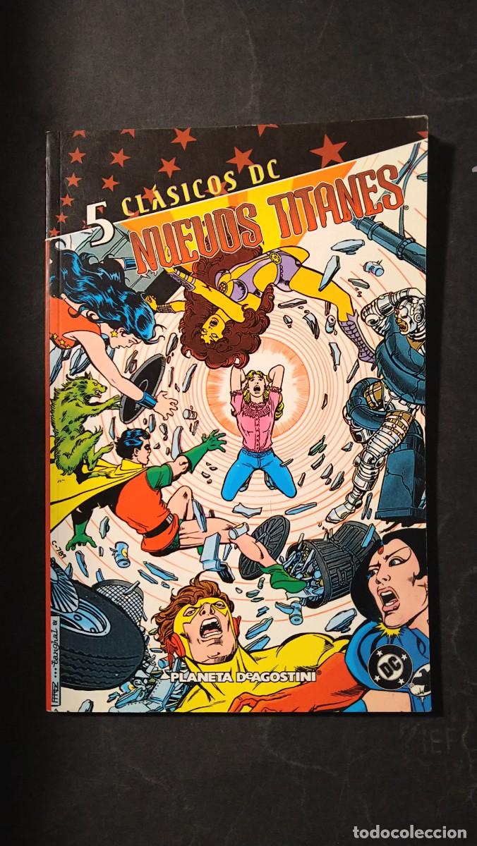 C&oacute;mics: 5 CL&Aacute;SICOS DC, NUEVOS TITANES