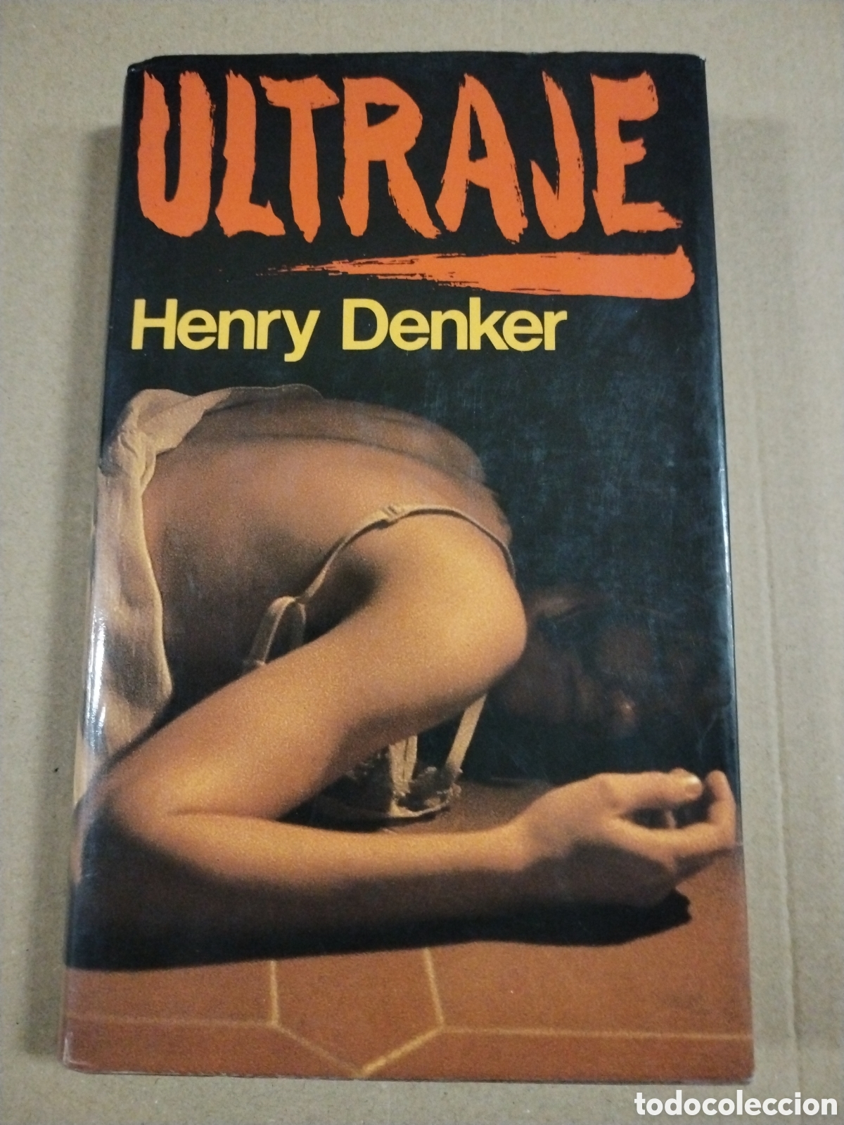 C&oacute;mics: ULTRAJE. HENRY DENKER,