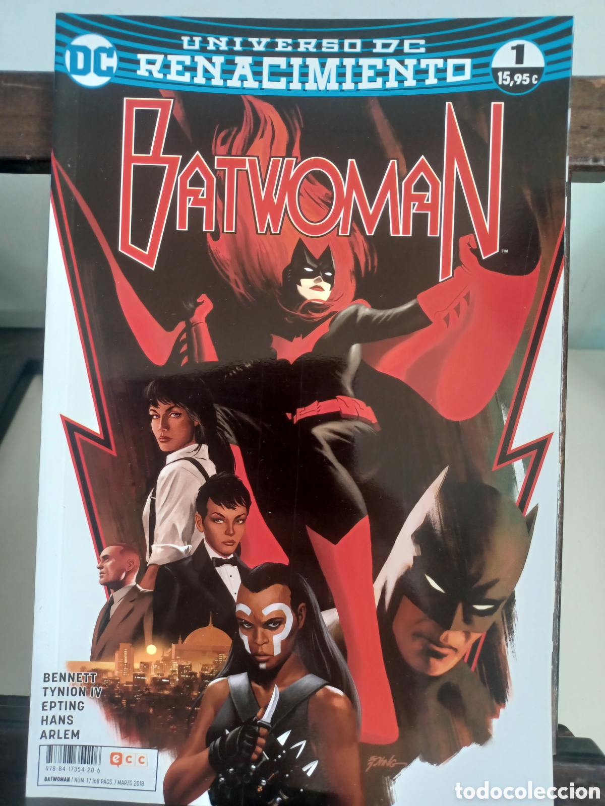 C&oacute;mics: Universo DC Renacimiento. Batwoman 1/ DC ECC/ Descatalogado/ NUEVO A ESTRENAR