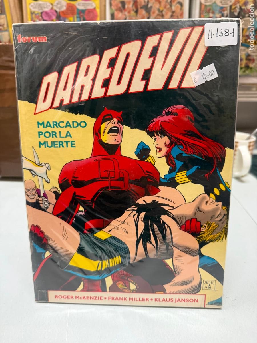 C&oacute;mics: DAREDEVIL MARCADO POR LA MUERTE EDITORIAL FORUM