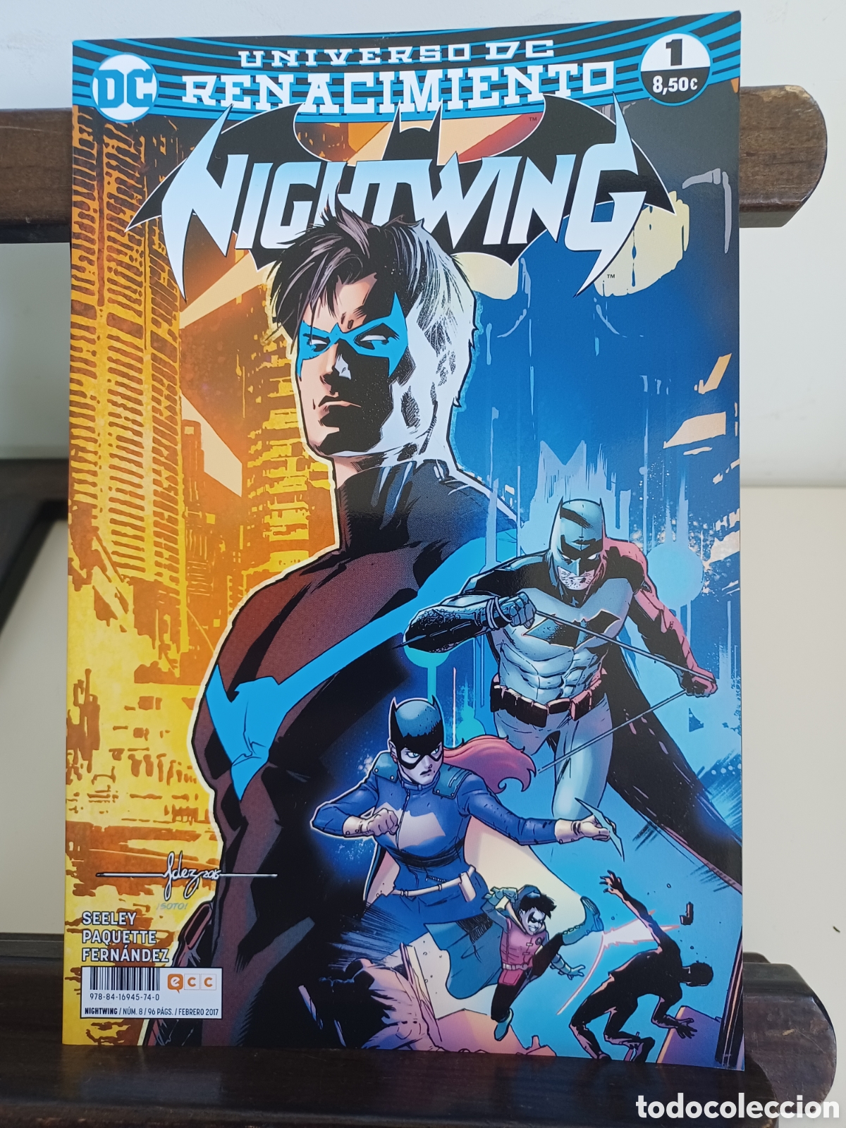 C&oacute;mics: Universo DC Renacimiento Nightwing 1/ ECC/ Descatalogado/ NUEVO A ESTRENAR