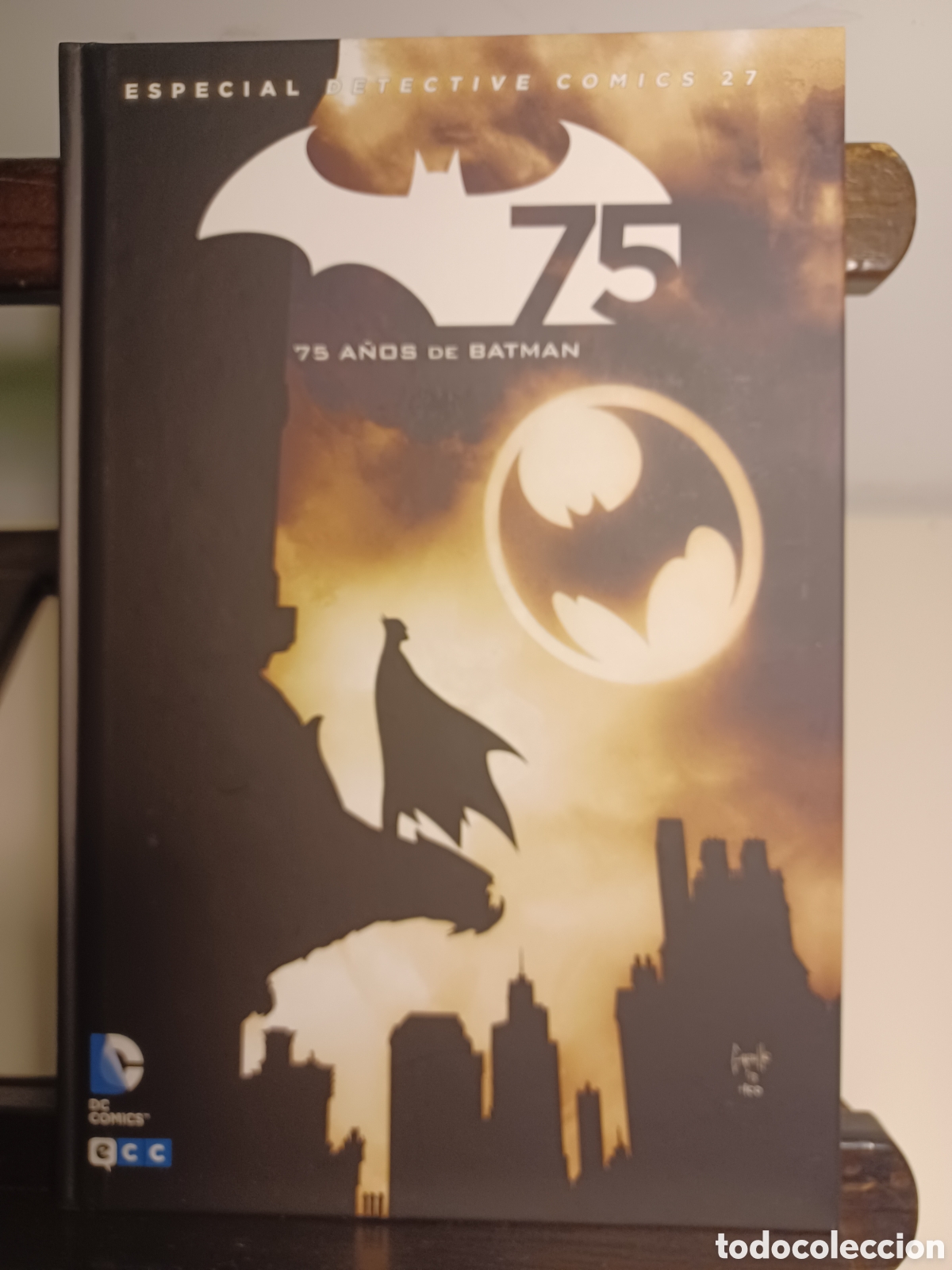 C&oacute;mics: 75 a&ntilde;os de Batman. Especial Detective Comics 27/ DC ECC/ Excelente estado