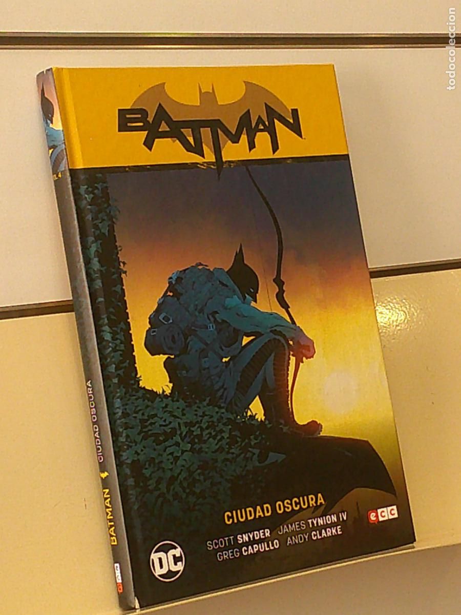 C&oacute;mics: BATMAN VOL. 4 CIUDAD OSCURA SCOTT SNYDER TOMO TAPA DURA DC - ECC OFERTA (ANTES 27&euro;)