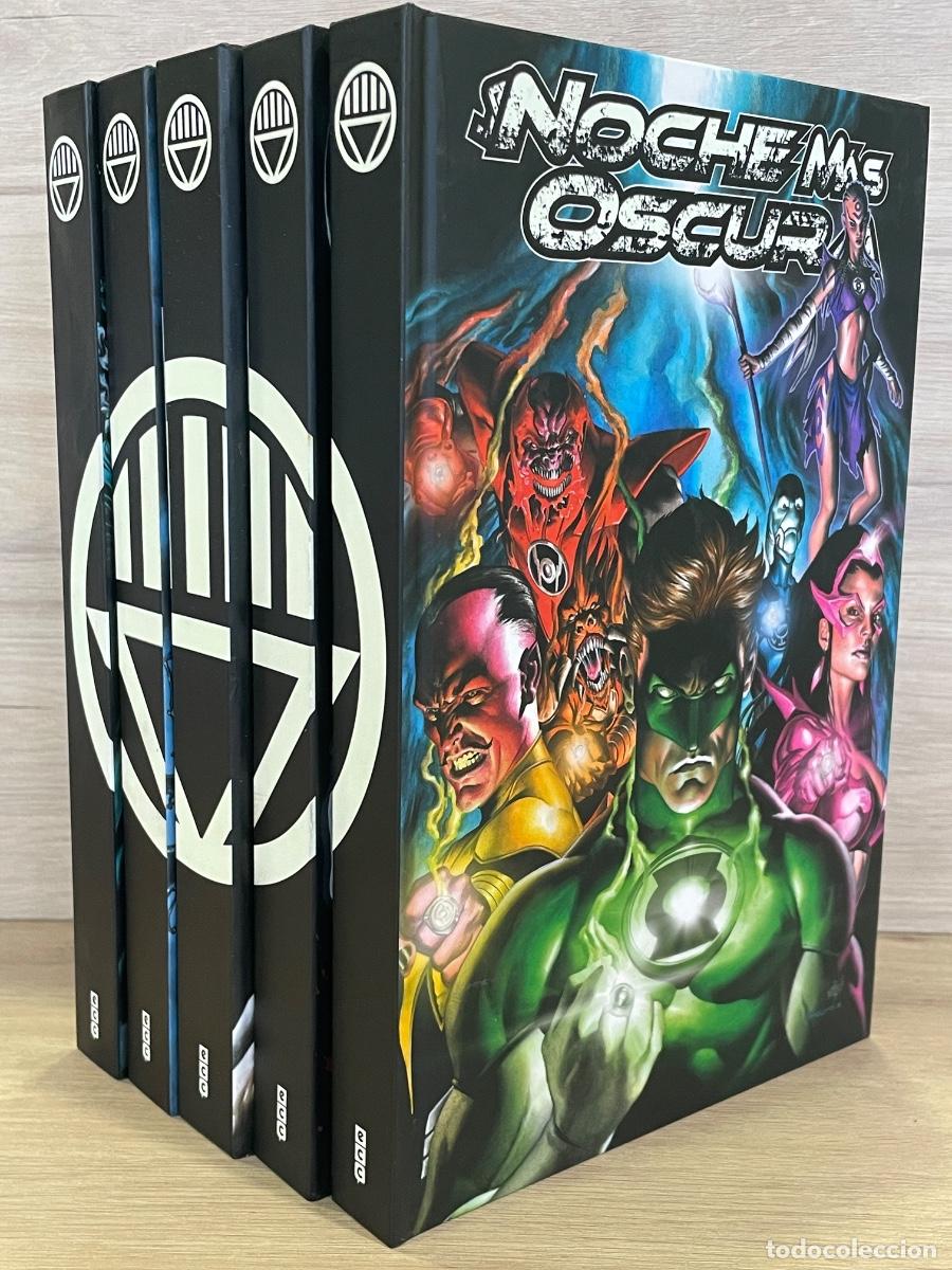 C&oacute;mics: La noche m&aacute;s oscura XP / Completo / Geoff Johns, Peter Tomasi, James Robinson, J. T. Krul,