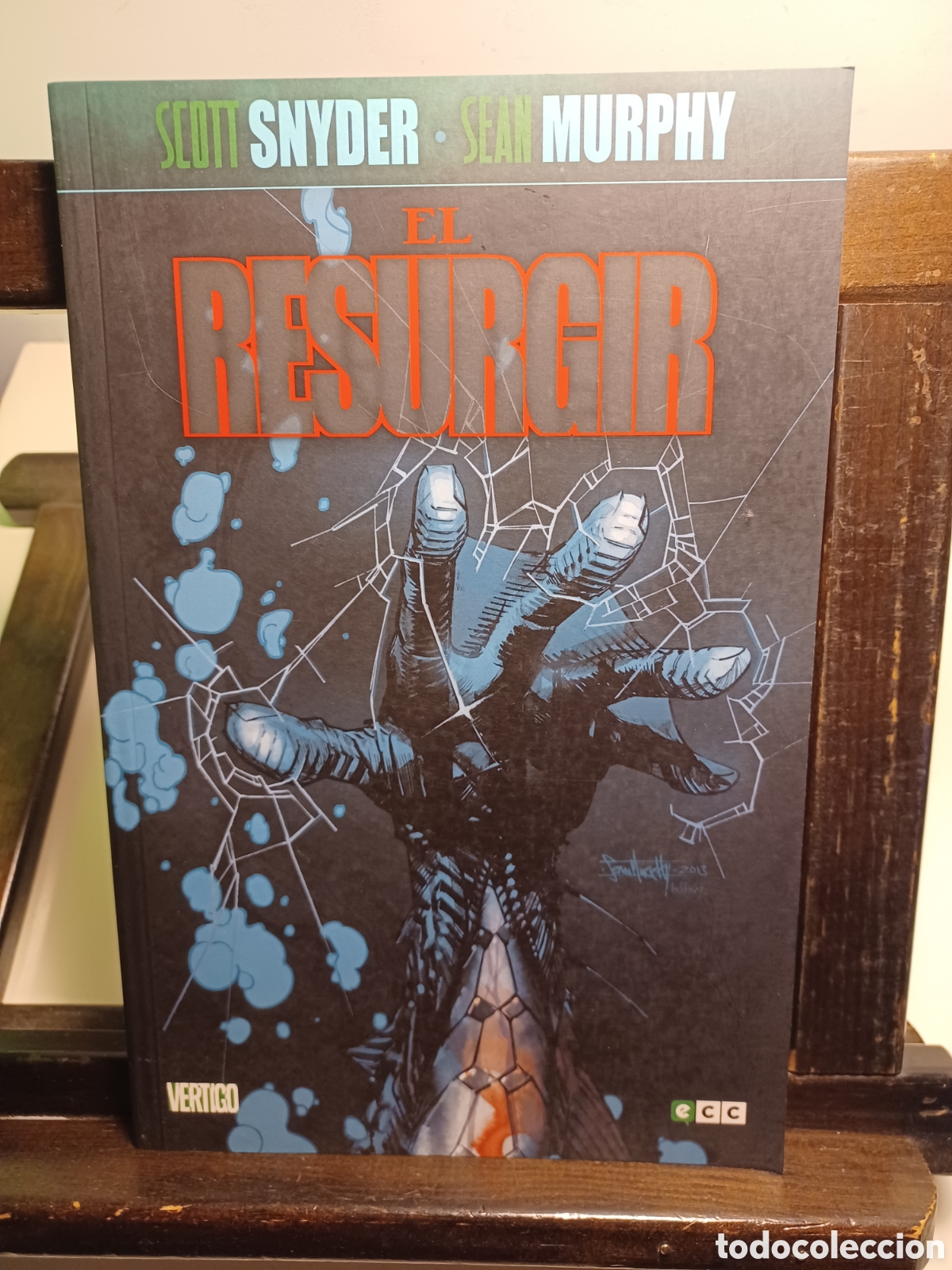 C&oacute;mics: El resurgir/ Snyder & Murphy/ V&eacute;rtigo ECC/ NUEVO A ESTRENAR