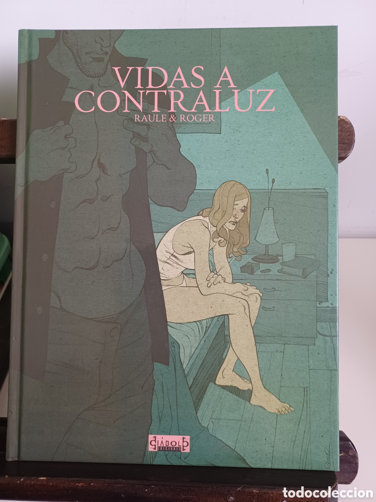 C&oacute;mics: Vidas a contraluz/ Raule & Roger/ Di&aacute;bolo/ NUEVO A ESTRENAR