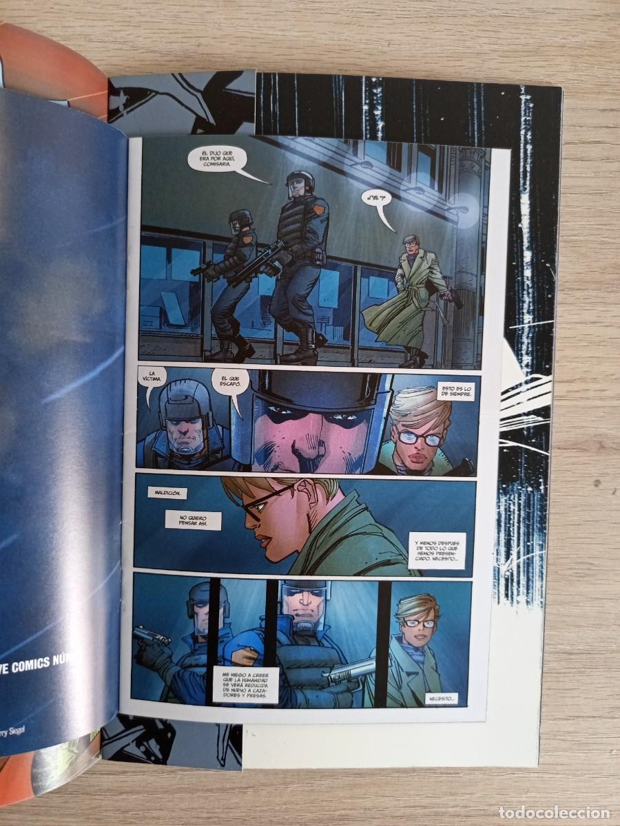 C&oacute;mics: CABALLERO OSCURO III LA RAZA SUPERIOR LIBRO OCHO DC COMICS - ECC - Foto 3