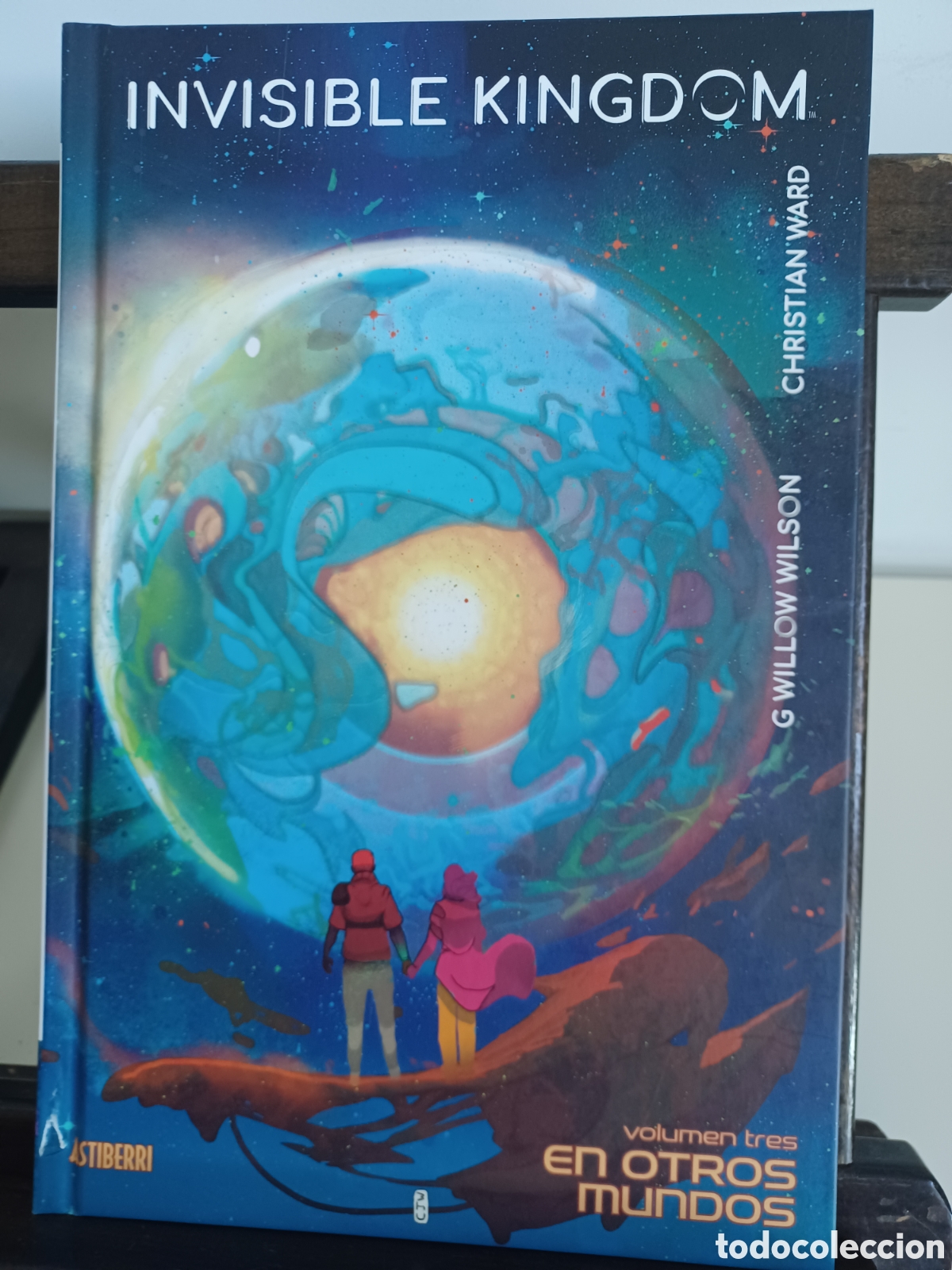 C&oacute;mics: Invisible Kingdom 3 En otros mundos/ Astiberri