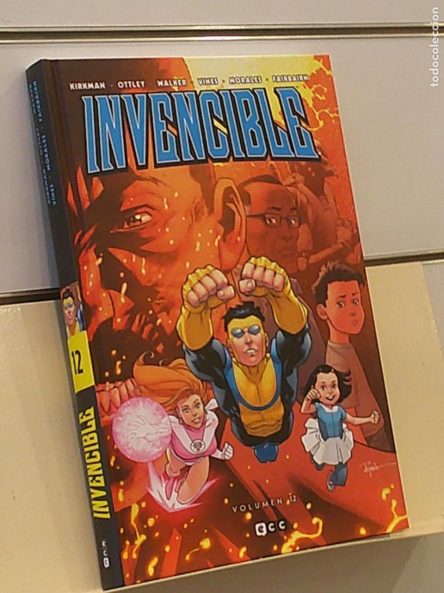 C&oacute;mics: INVENCIBLE VOLUMEN 12 DE 12 ROBERT KIRKMAN TOMO TAPA DURA - ECC OFERTA