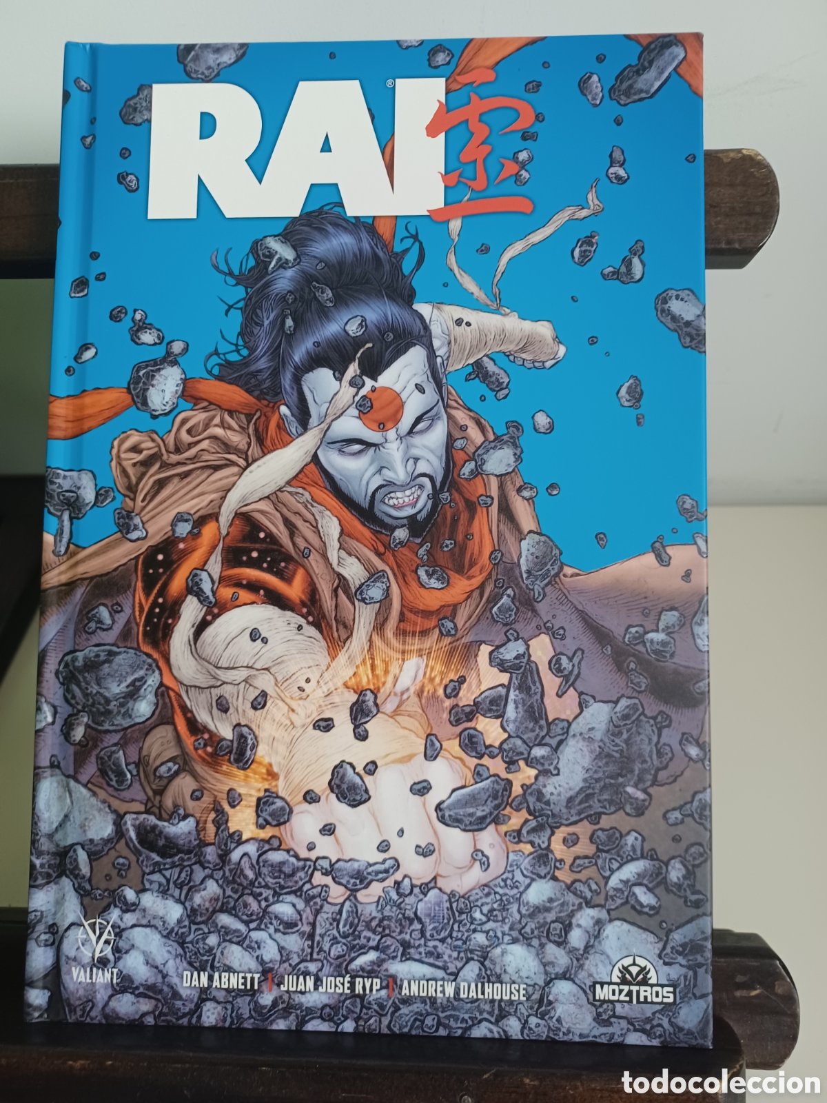 C&oacute;mics: Rai/ Valiant/ Moztros/ NUEVO A ESTRENAR - Foto 1
