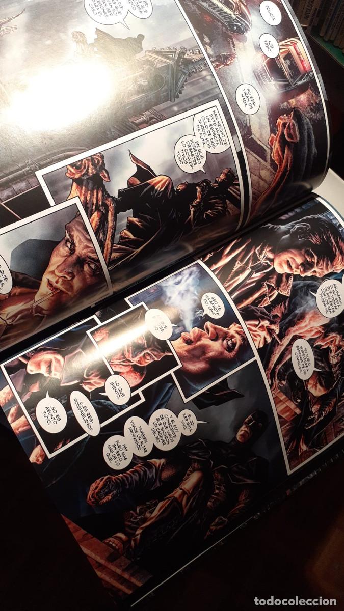 C&oacute;mics: Batman Condenado Integral ed.ECC - Foto 3