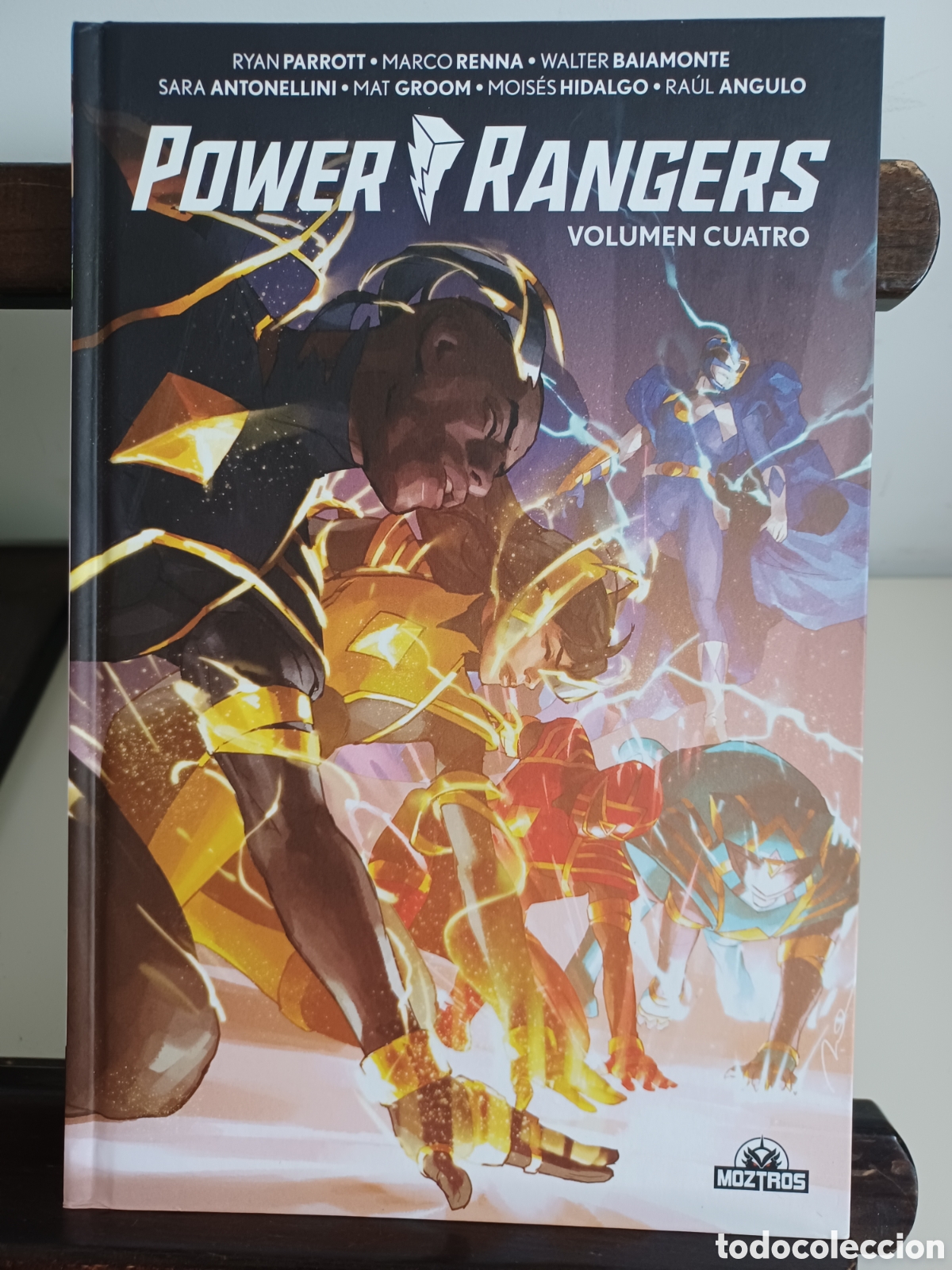 C&oacute;mics: Power Rangers. Volumen 4 de 4/ Moztros/ NUEVO A ESTRENAR