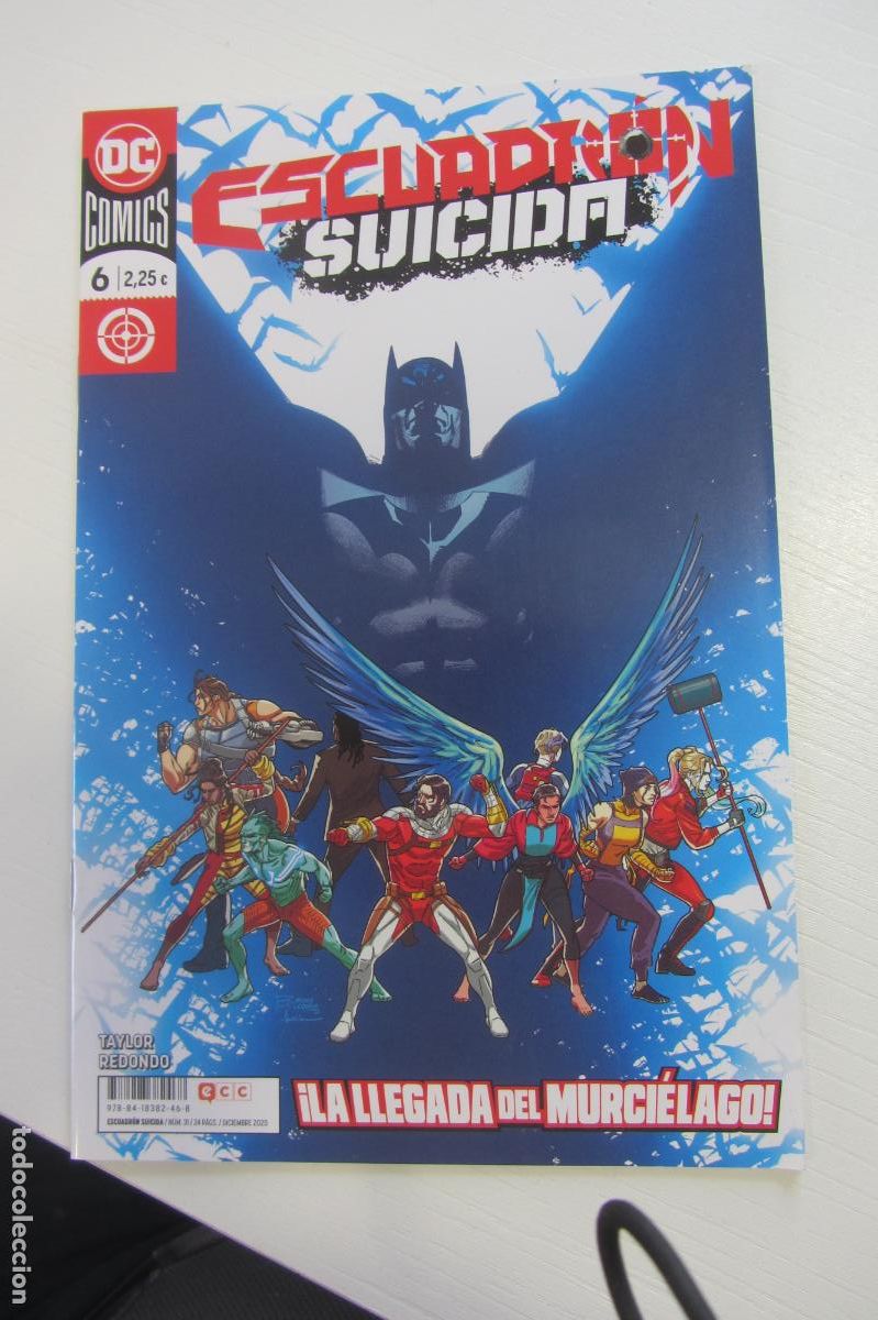 C&oacute;mics: ESCUADRON SUICIDA N&ordm; 31 / 6 / LA LLEGADA DEL MURCIELAGO DC COMICS - ECC arx281