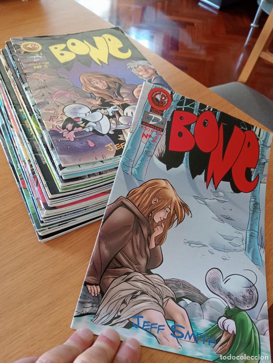 Comics: LOTE CON 33 EJEMPLARES DE BONE (DE 46). GRAPA. DUDE C&Oacute;MICS. 1998 &ndash; 2003.