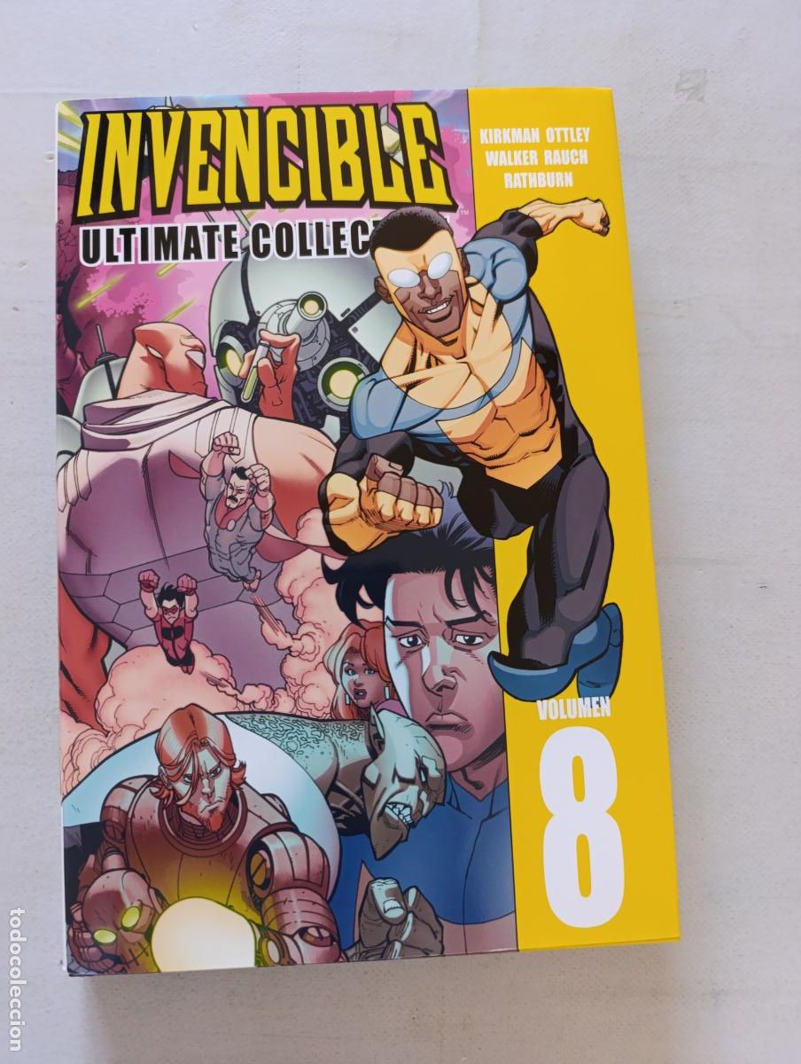 C&oacute;mics: INVENCIBLE - VOLUMEN 8 - ULTIMATE COLLECTION - KIRKMAN - ALETA - TAPA DURA (371w)