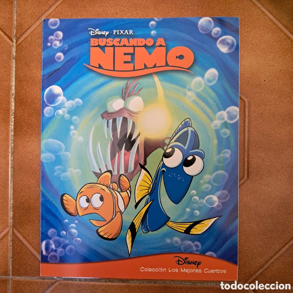 C&oacute;mics: Buscando a Nemo - Colecci&oacute;n Los mejores cuentos DISNEY 2009
