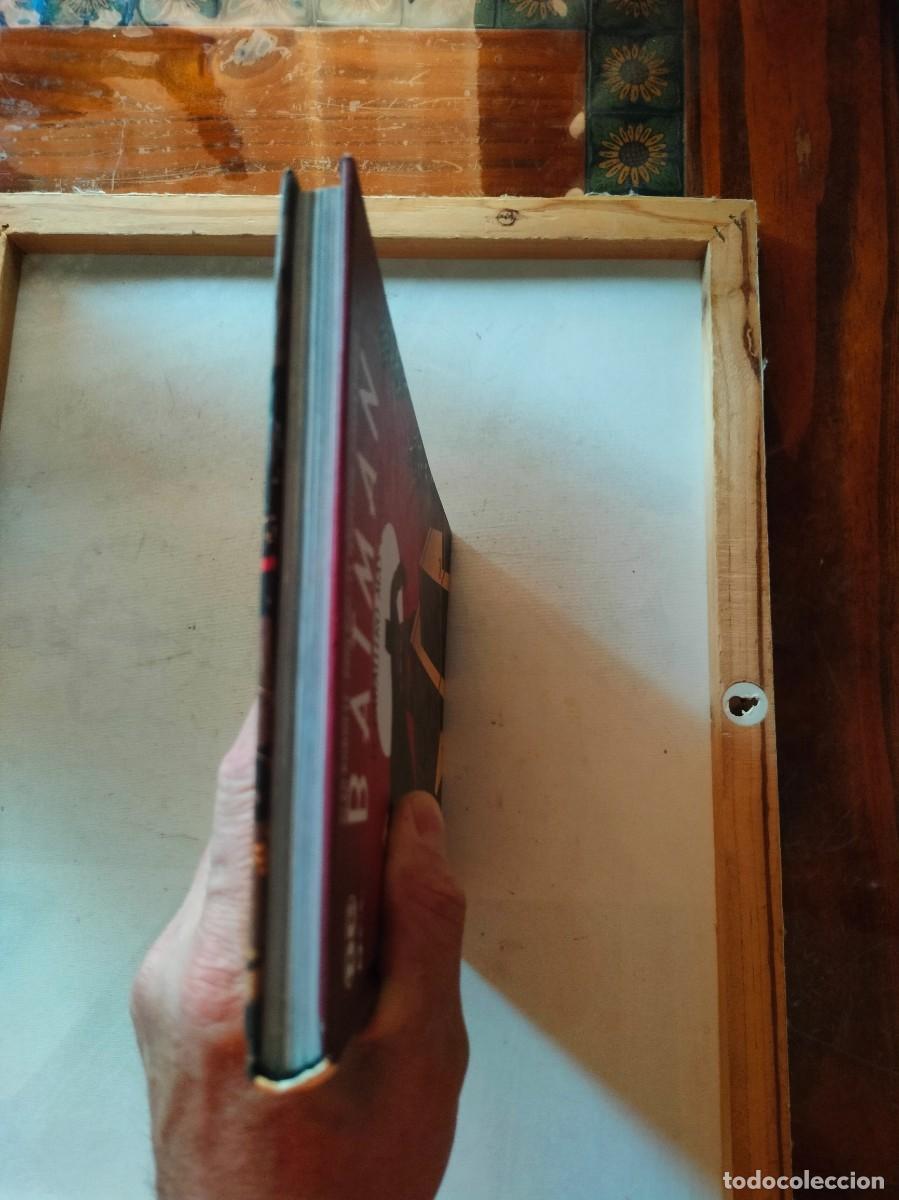 C&oacute;mics: BATMAN EL CABALLERO M&Aacute;S OSCURO. ECC. - Foto 4