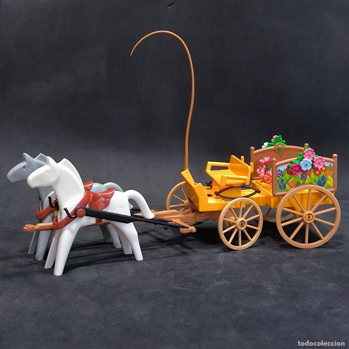C&oacute;mics: Playmobil caruaje amarillo con caballos ☼