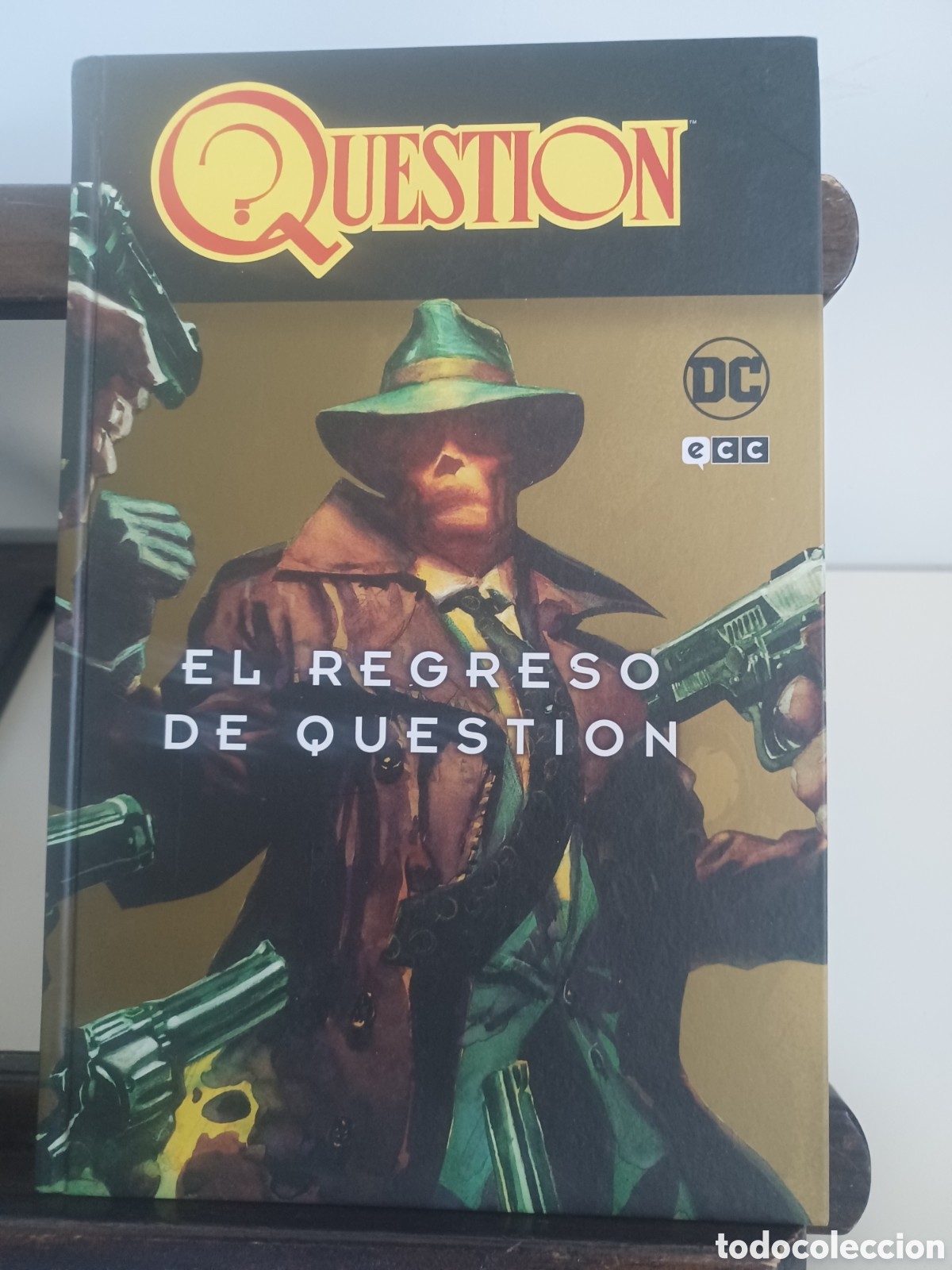 C&oacute;mics: El regreso de Question/ DC Legends/ ECC
