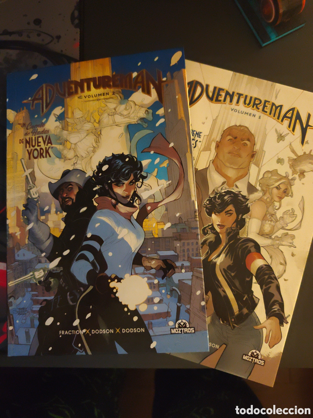 C&oacute;mics: Adventureman. Fraction Dodson. 2 tomos