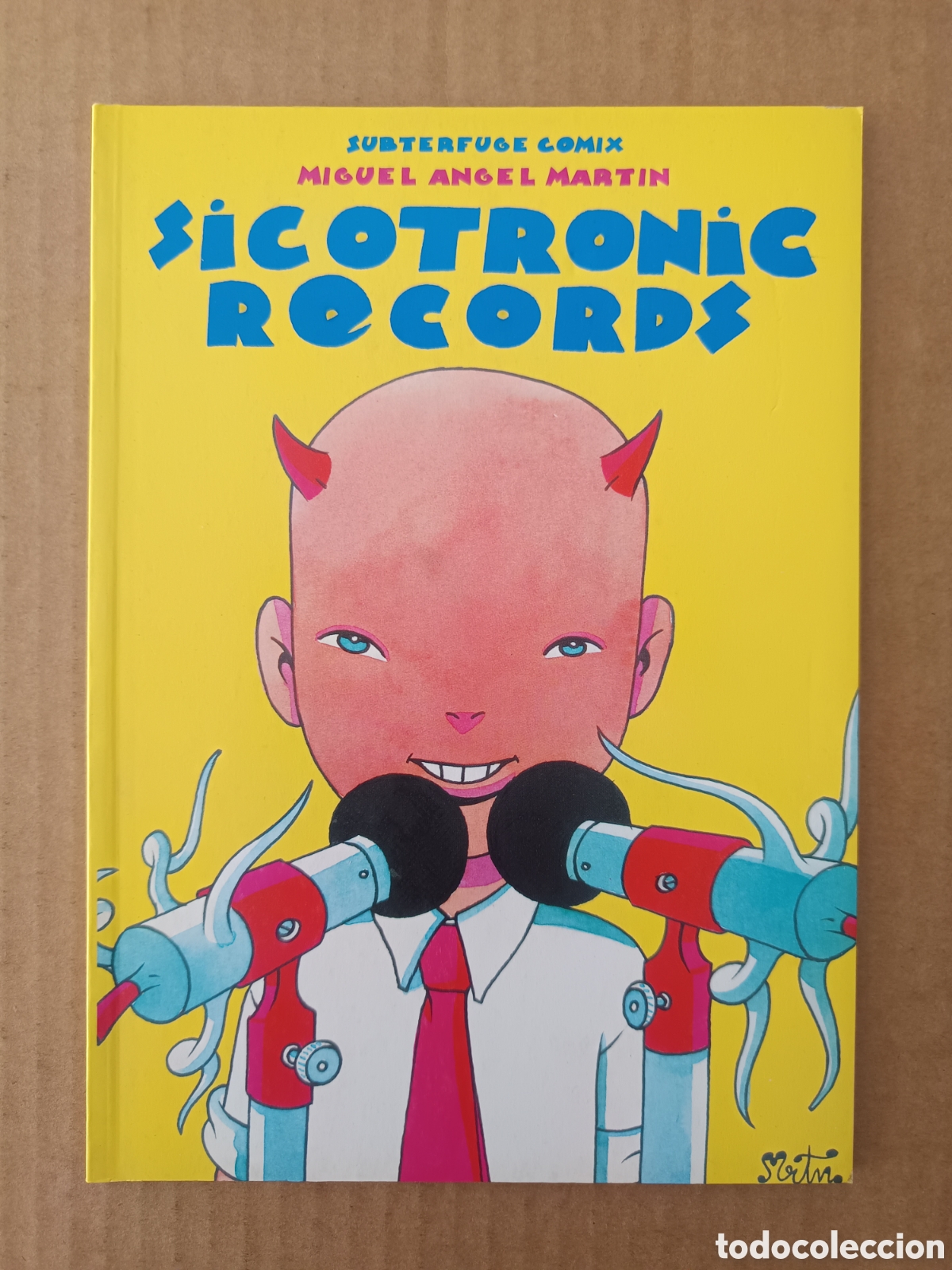 C&oacute;mics: Sicotronic Records, por Miguel &Aacute;ngel Mart&iacute;n (Subterfuge Comix, 2002).